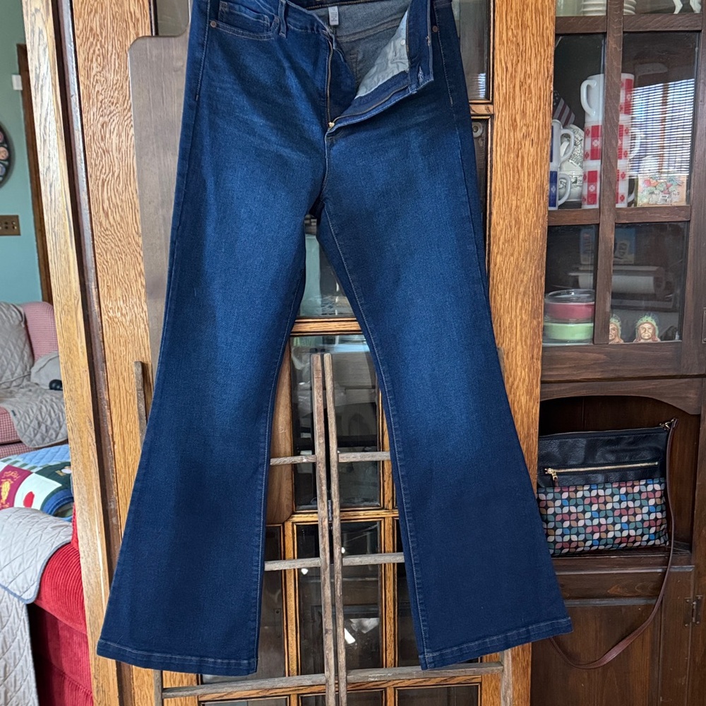 Sofia by Sofia Vergara Navy Wide Leg Jeans